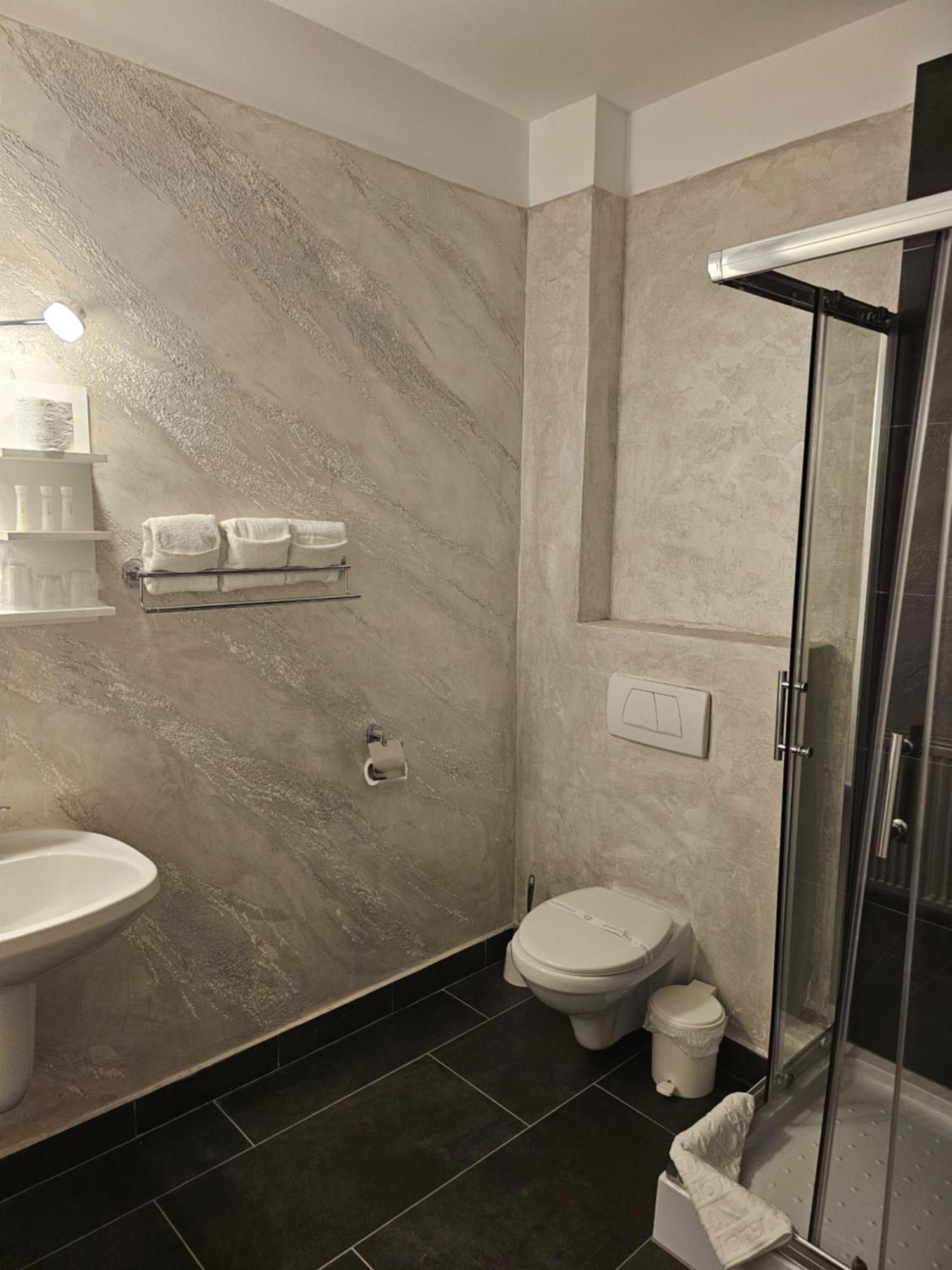 Palas Boutique Sighisoara Room photo